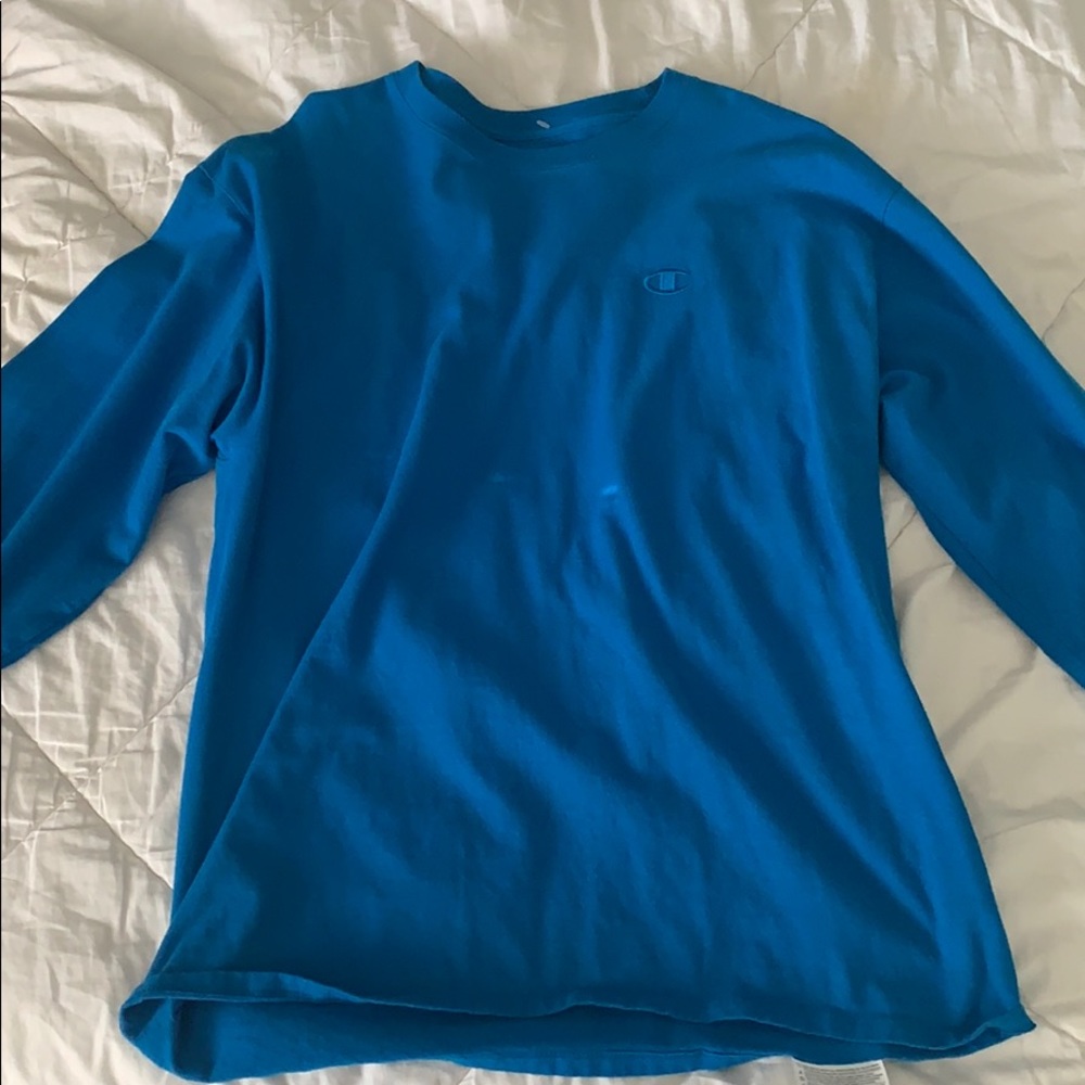 Large Champion Long Sleeve Tee
